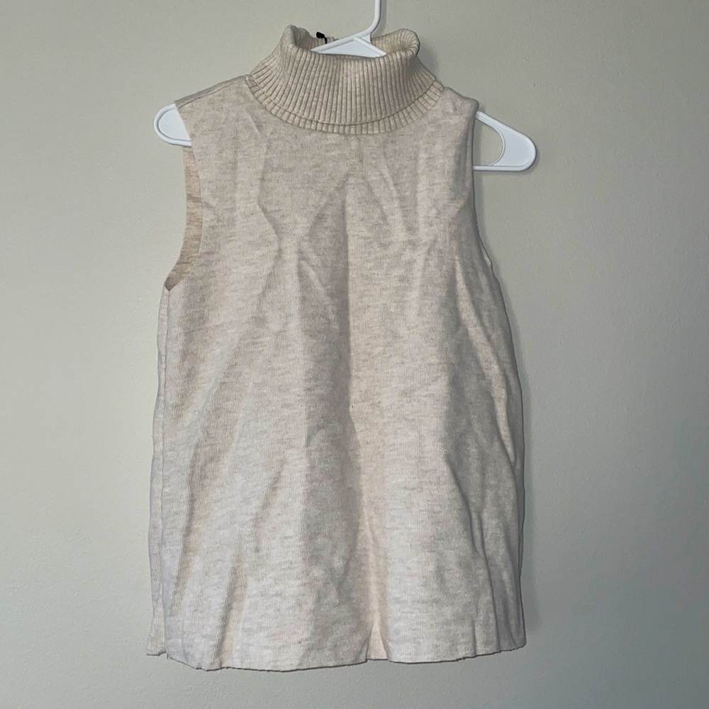 Never Worn Zara Sleeveless Sweater/Shirt